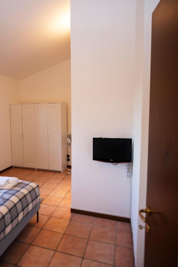 Residence San Raffaele 1 Milán Exteriér fotografie